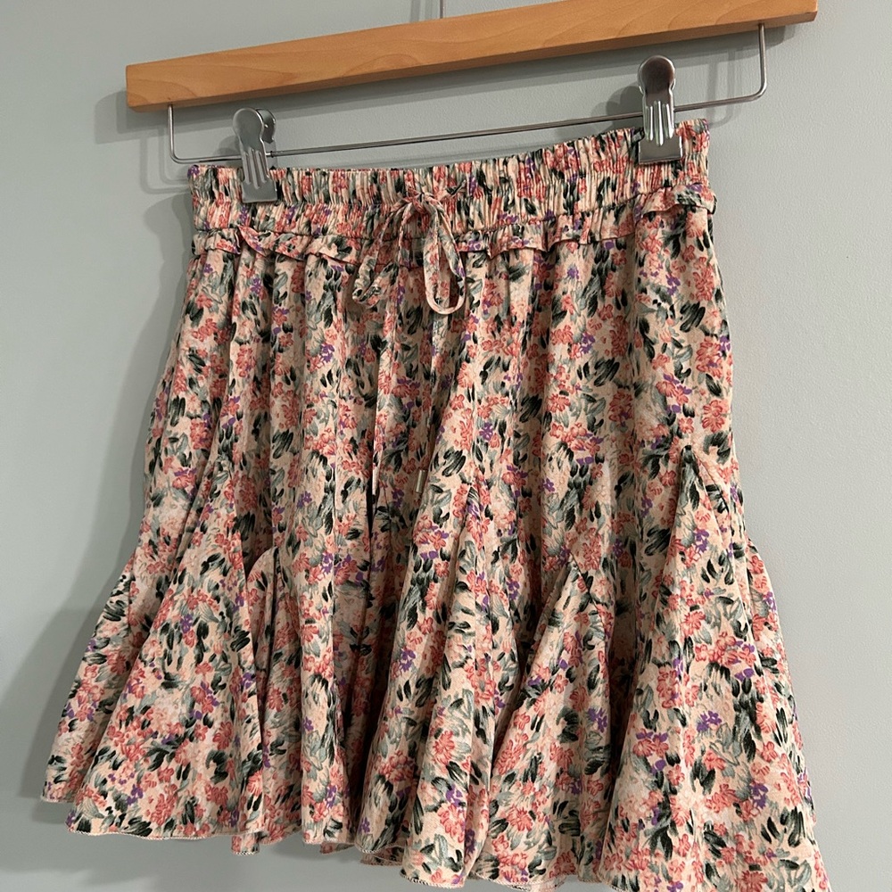 Skort Floral by ShoptheMint